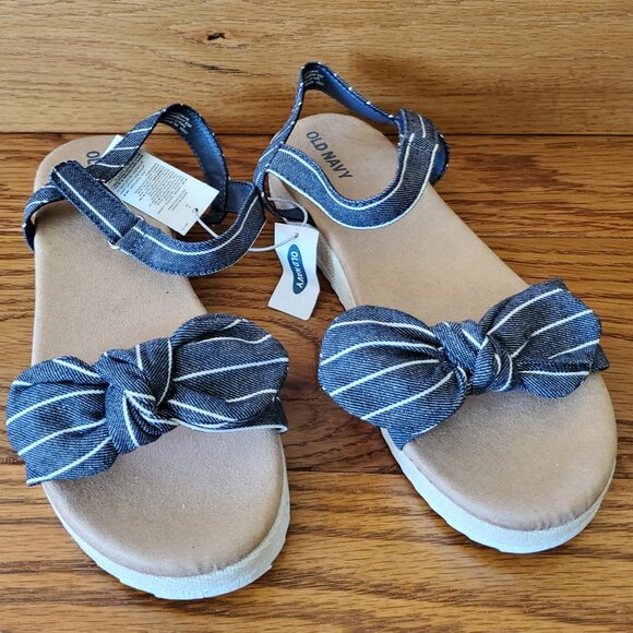 Size 3 Striped-Chambray Bow-Tie Sandals for Girls NWT - Picture 1 of 6